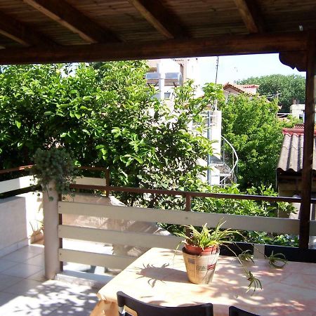 דירות Maria'S Haus In Artemida מראה חיצוני תמונה