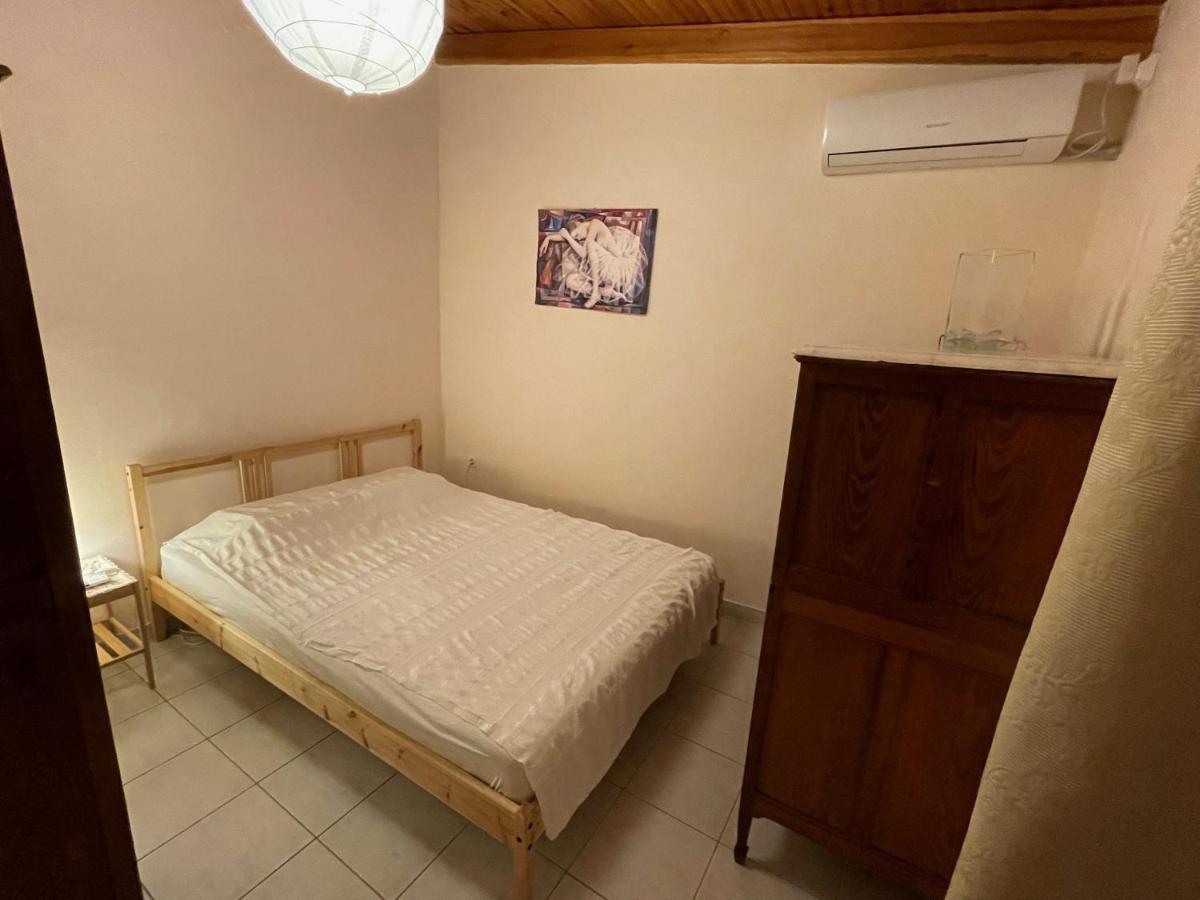 דירות Maria'S Haus In Artemida מראה חיצוני תמונה
